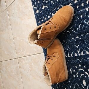 Nordstrom suede like boy's shoes,sz 5